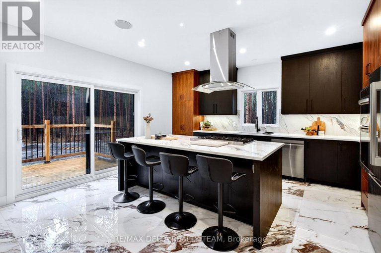 29628151/7861-springhill-road/metcalfe/ottawa/ontario/K0C2K0_10