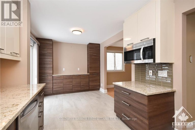 28600094/1883-des-prairies-avenue/queenswood-heights-south/ottawa/ontario/K1E2R5_9