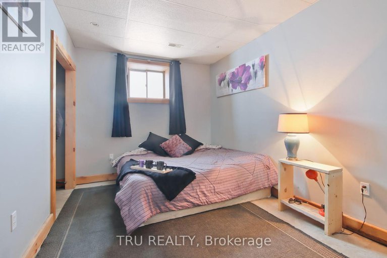 29064550/13109-county-rd-3/north-dundas-winchester-twp/north-dundas/ontario/K0C2K0_36