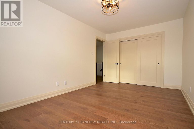 29094064/28-660-hochelaga-street/carson-meadows/ottawa/ontario/K1K2E9_30