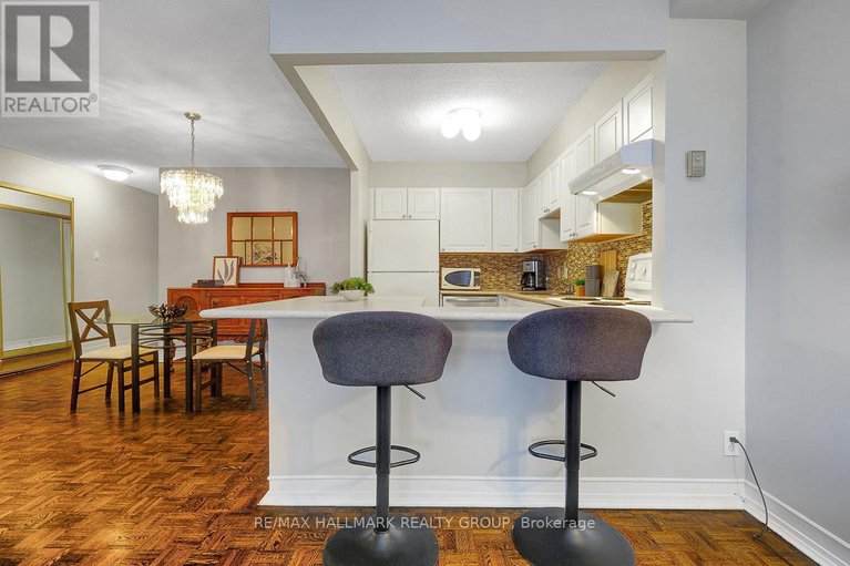28458755/1005-158a-mcarthur-avenue/vanier/ottawa/ontario/K1L8E7_13