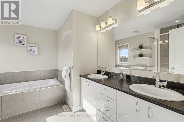 29669159/504-yellow-birch-street/mer-bleuebradley-estatesanderson-park/ottawa/ontario/K1W0J3_21