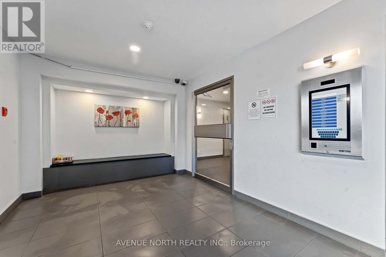 29011609/200-214-viewmount-drive/borden-farmstewart-farmcarleton-heightsparkwood-hills/ottawa/ontario/K2E7X3_5