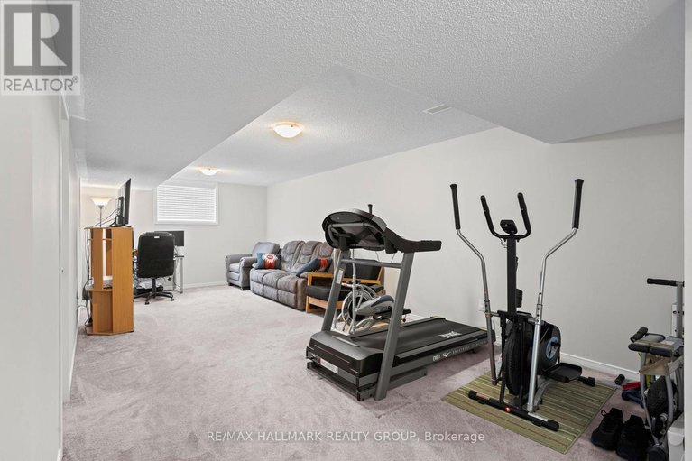 29455064/618-via-campanale-avenue/longfields/ottawa/ontario/K2J4A2_74