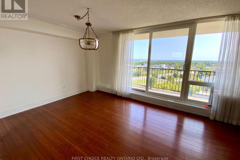 28841814/1708-665-bathgate-drive/carson-meadows/ottawa/ontario/K1K3Y4_9