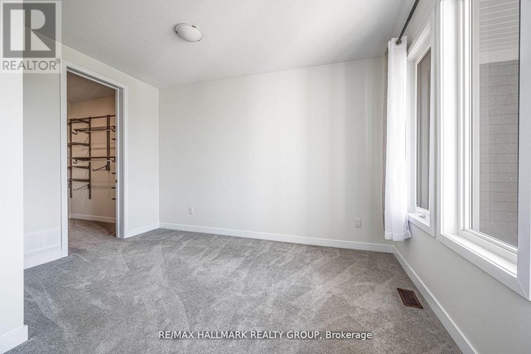 29143523/6357-perth-street/btwn-franktown-rd-fallowfield-rd/ottawa/ontario/K0A2Z0_8