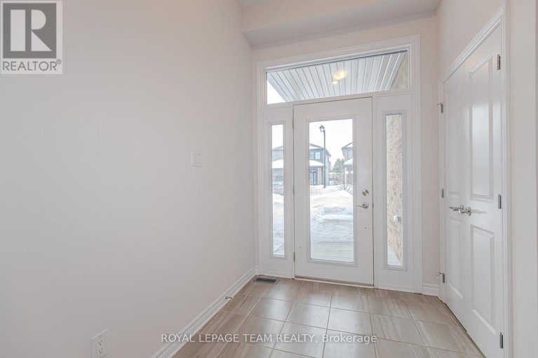 29446143/608-enclave-lane/town-of-rockland/clarence-rockland/ontario/K4K0M8_7