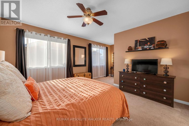 29399137/2083-breezewood-street/springridgeeast-village/ottawa/ontario/K4A4R7_19