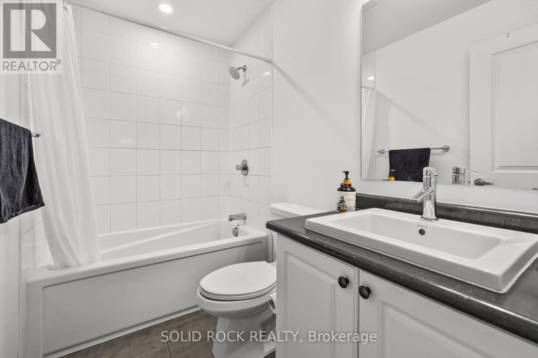 29003724/153-hawkshaw-crescent-e/cedargrovefraserdale/ottawa/ontario/K2J5P8_16