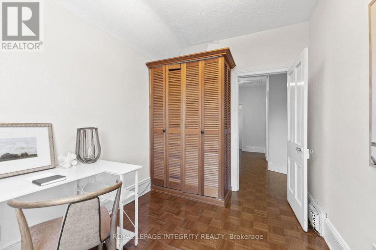 28651932/29-strathcona-avenue/glebe/ottawa/ontario/K1S1X3_27