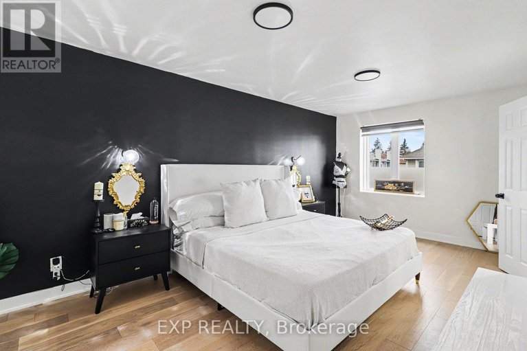 29593810/358-valade-crescent/fallingbrookpineridge/ottawa/ontario/K4A2V7_22