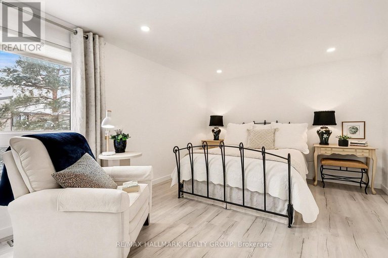 29190139/6861-bilberry-drive/convent-glen-north/ottawa/ontario/K1C2E8_20