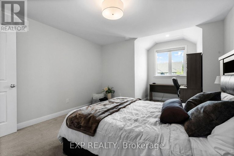 28925317/25-stanhope-court/stonebridge/ottawa/ontario/K2J6S2_40