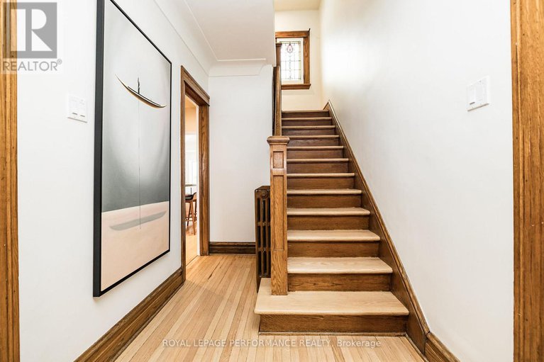 29392200/241-fourth-avenue/glebe/ottawa/ontario/K1S2L9_34