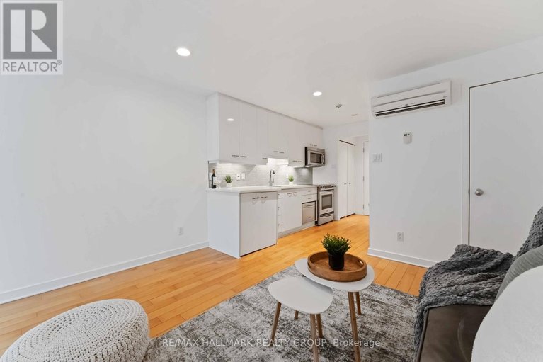 29461511/15-202-st-patrick-street/lower-townbyward-market/ottawa/ontario/K1N5K3_7