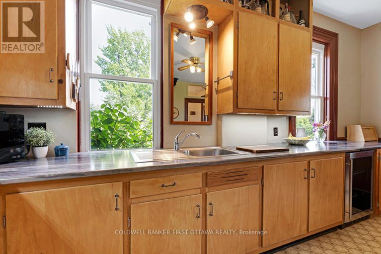 28636228/453-day-road/drummond-n-elmsley-drummond-twp/drummondnorth-elmsley/ontario/K7H3C3_6