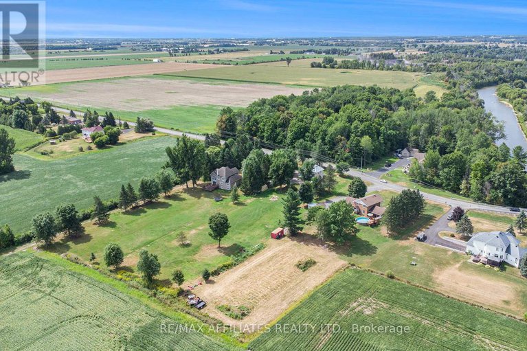 28755527/1139-st-joseph-road/russell-twp/russell/ontario/K0A1W0_35