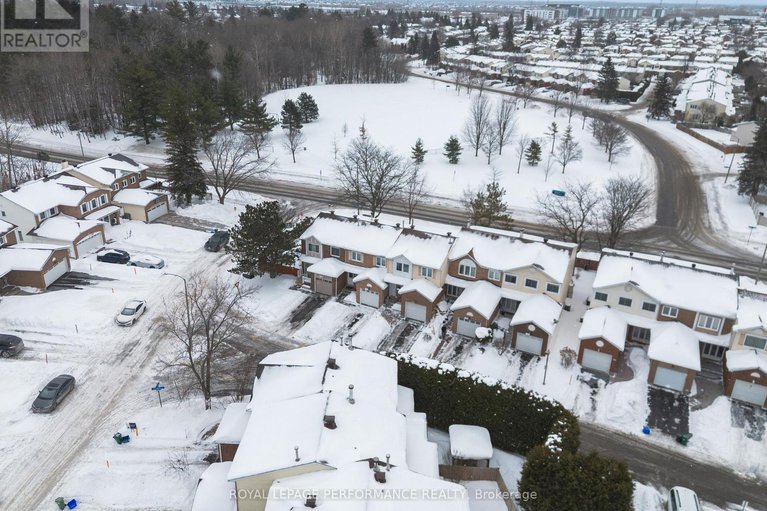 29354265/172-claiborne-way/queenswood-heights-south/ottawa/ontario/K1E3V1_41