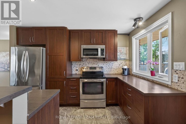 29630491/105-fortune-street/richmond/ottawa/ontario/K0A2Z0_14