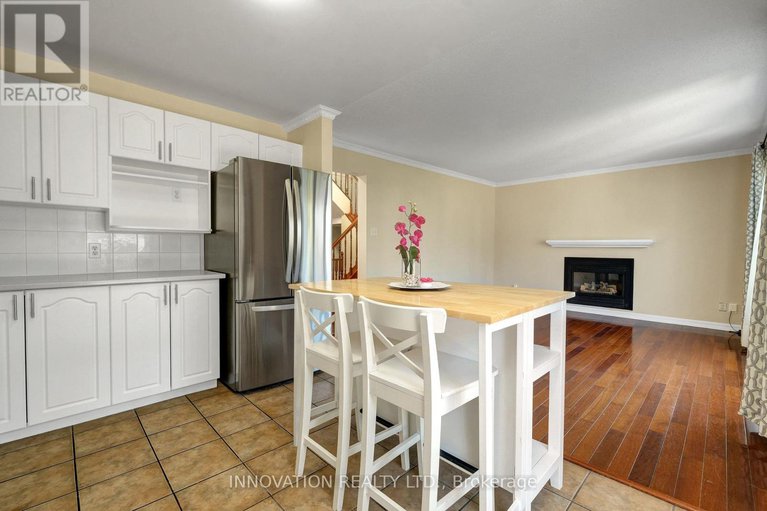 28813798/36-mersey-drive/morgans-grantsouth-march/ottawa/ontario/K2K3A7_20