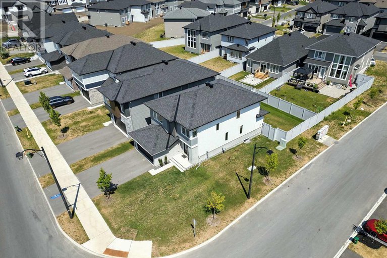 28799632/641-rouncey-road/emerald-meadowstrailwest/ottawa/ontario/K2V0P4_47