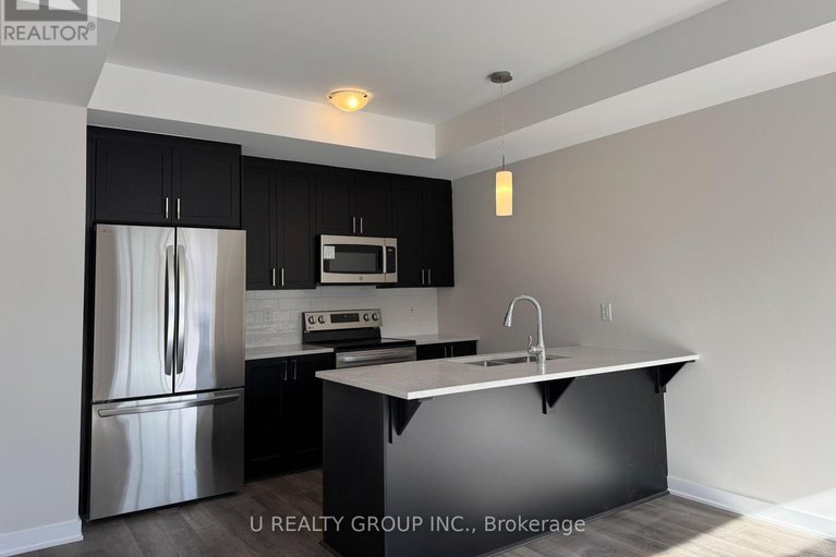 29330722/646-corporal-private/blossom-parkkemp-parkfindlay-creek/ottawa/ontario/K1X0M7_7