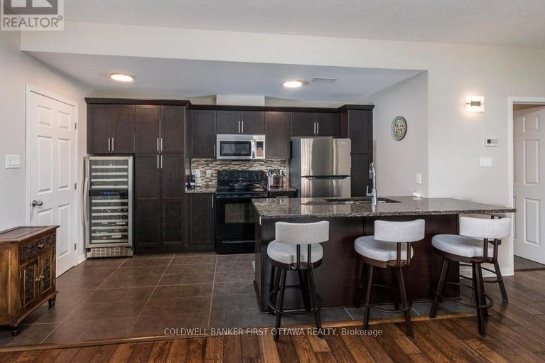 29656998/e-100-artesa-private/emerald-meadowstrailwest/ottawa/ontario/K2S0J8_5