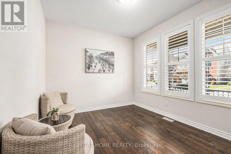 28449643/186-lamprey-street/half-moon-bay/ottawa/ontario/K2J6C3_16