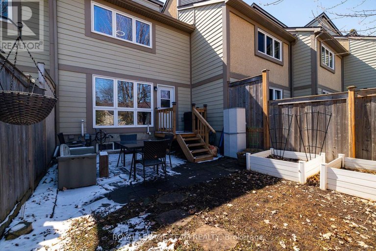 29577964/28-28-peary-way/katimavik/ottawa/ontario/K2L1Z8_27