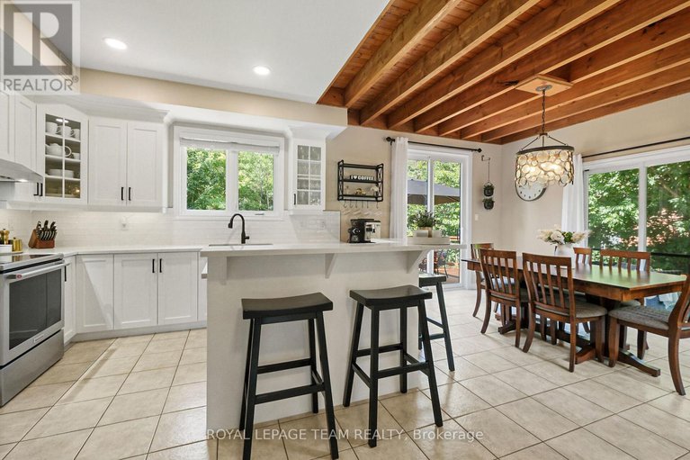 28935788/2893-barlow-crescent/dunrobin-shores/ottawa/ontario/K0A1T0_12