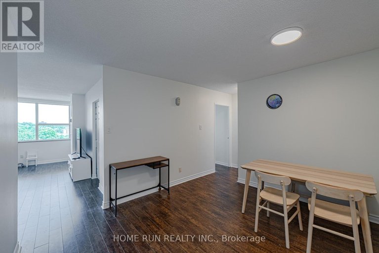 29570422/1111-555-brittany-drive/viscount-alexander-park/ottawa/ontario/K1K4C5_23