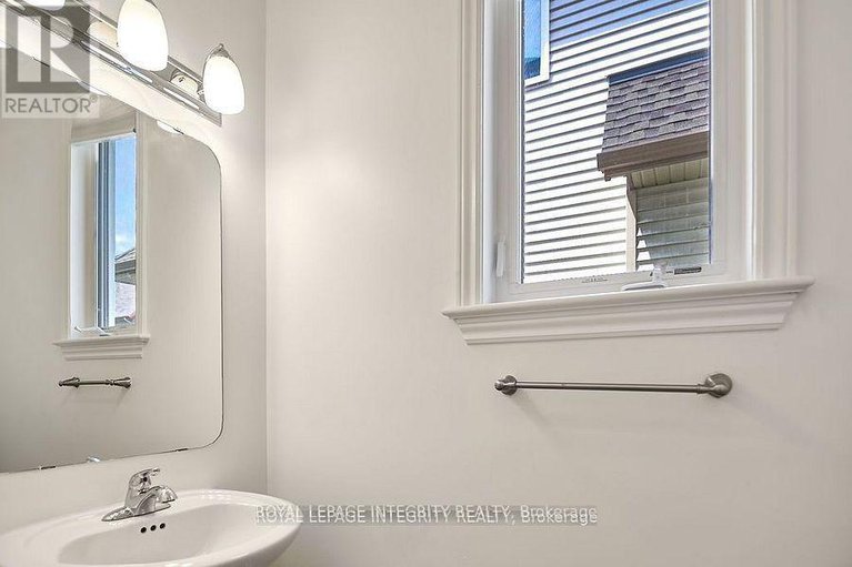 28619249/619-moorpark-avenue/emerald-meadowstrailwest/ottawa/ontario/K2M0B6_5