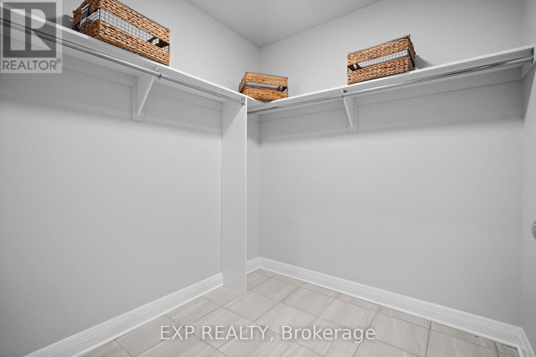 28925317/25-stanhope-court/stonebridge/ottawa/ontario/K2J6S2_10