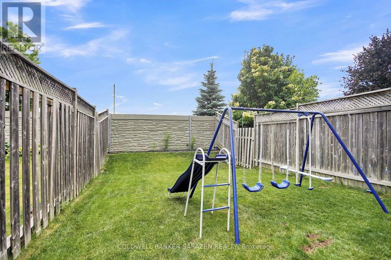 28535640/186-eye-bright-crescent/riverside-southgloucester-glen/ottawa/ontario/K1V2K6_44