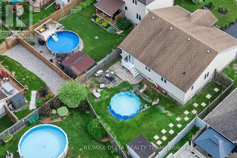 28595130/400-centenaire-street/embrun/russell/ontario/K0A1W0_37