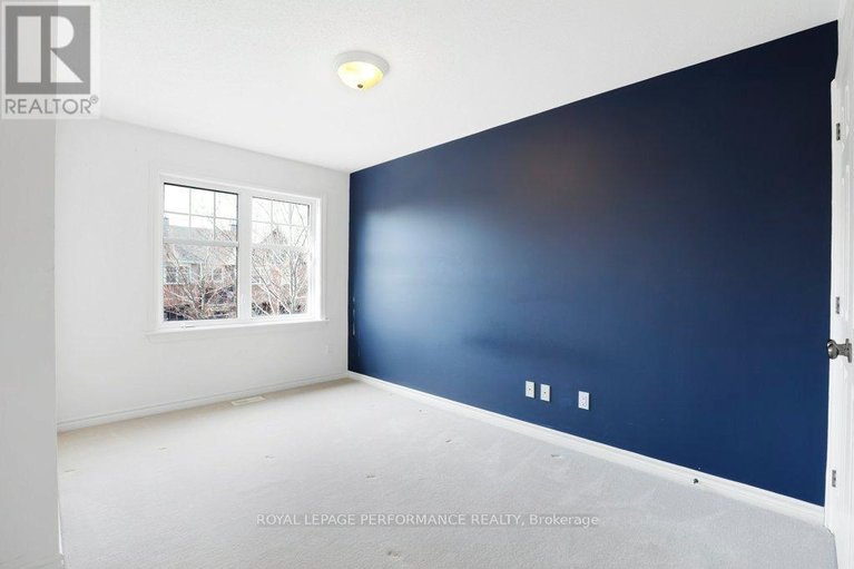 29648460/203-bradwell-way/blossom-parkkemp-parkfindlay-creek/ottawa/ontario/K1T4J4_24