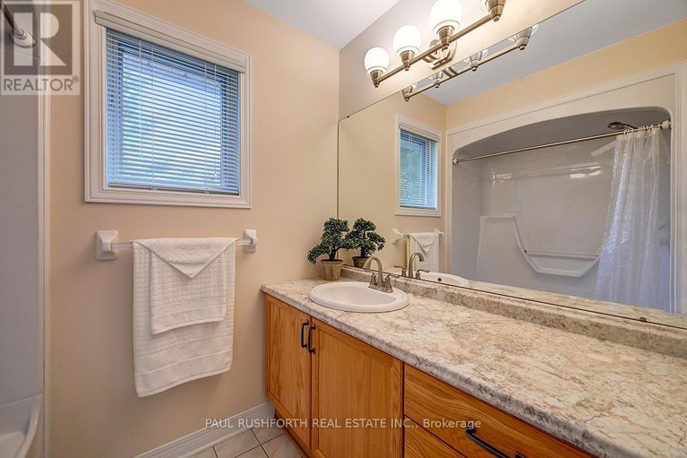 28360692/1248-anoka-street/ridgemont/ottawa/ontario/K1V6C6_22