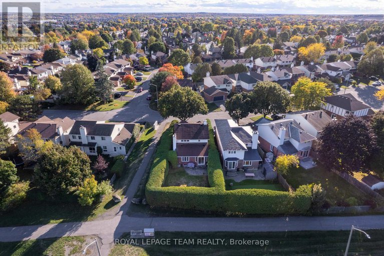 28977787/54-pickwick-drive/cedargrovefraserdale/ottawa/ontario/K2J3E8_35
