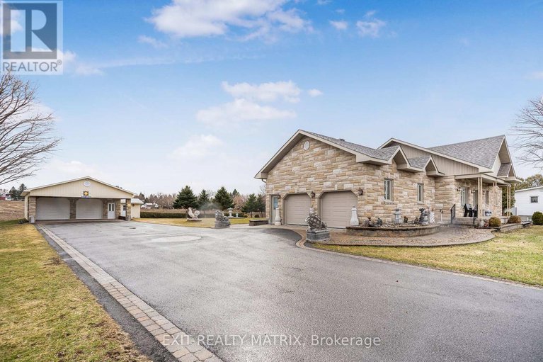 27814681/1854-principale-street/east-hawkesbury/ontario/K0B1A0_3