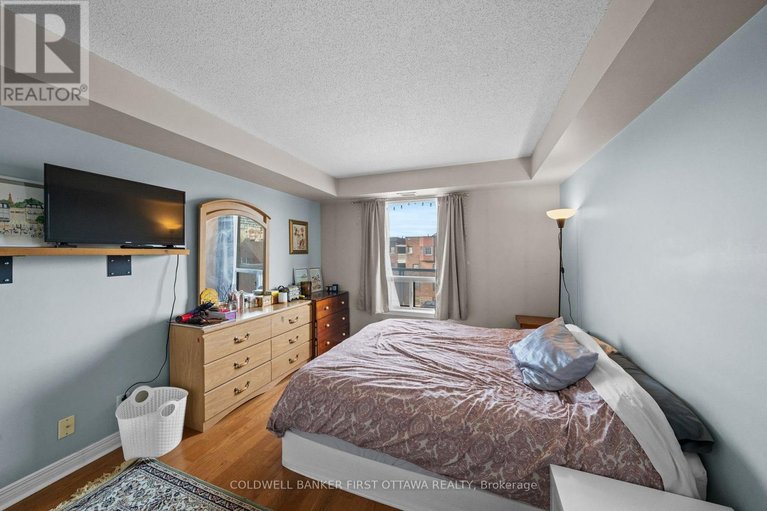 29584359/412-429-somerset-street-w/ottawa-centre/ottawa/ontario/K2P2P5_18