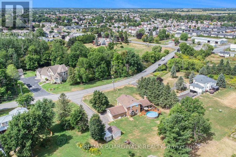 29534342/1139-st-joseph-road/russell-twp/russell/ontario/K0A1W0_38