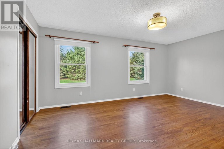 29085504/2772-harbison-road/rideau-twp-south-to-roger-stevens-drive/ottawa/ontario/K0A2Z0_31