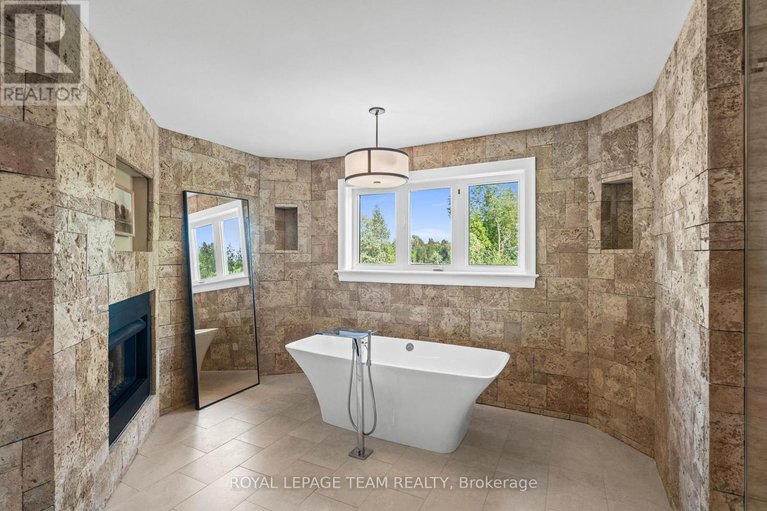 28452821/6132-pebblewoods-drive/greely/ottawa/ontario/K4P0A1_27
