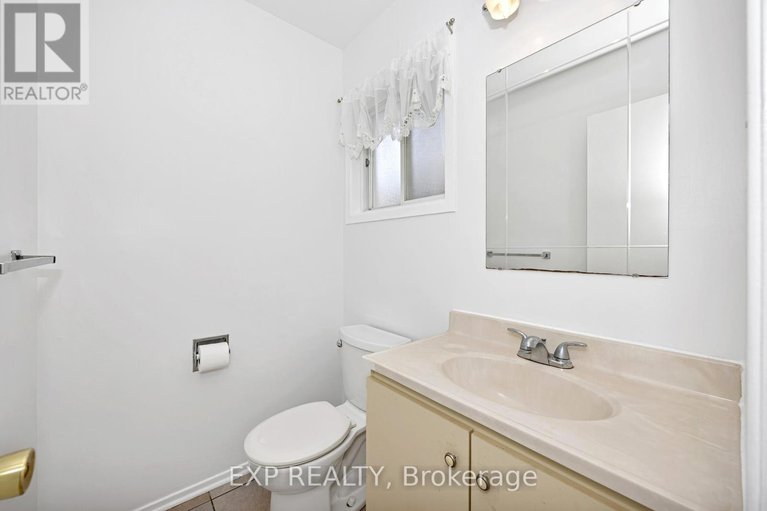 28480509/29-gowrie-drive/glencairnhazeldean/ottawa/ontario/K2L2T5_22