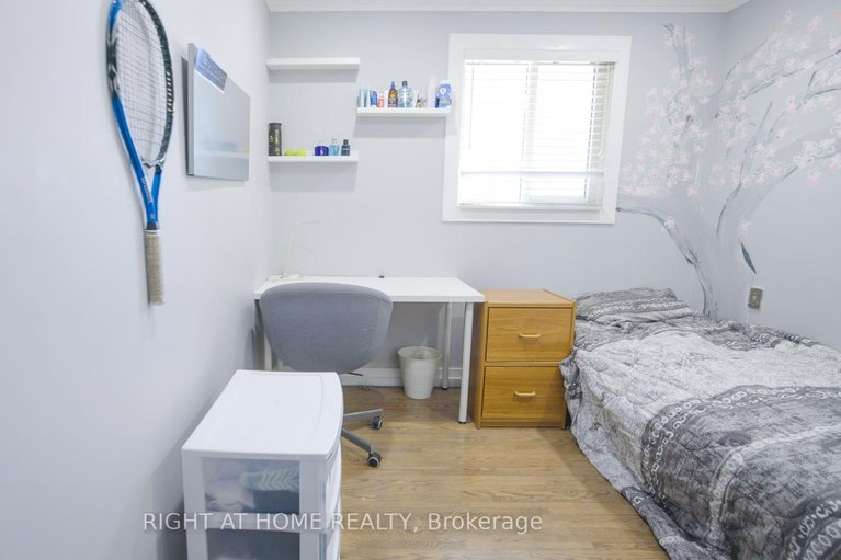 29670572/134-david-drive-e/meadowlandsst-claire-gardens/ottawa/ontario/K2G2N9_12