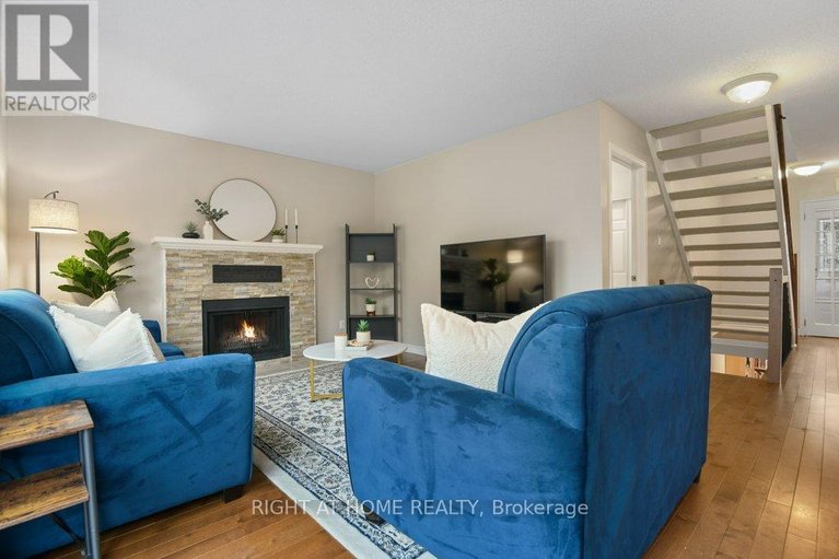 29607390/57-chester-crescent/on-the-green/ottawa/ontario/K2J2J6_4