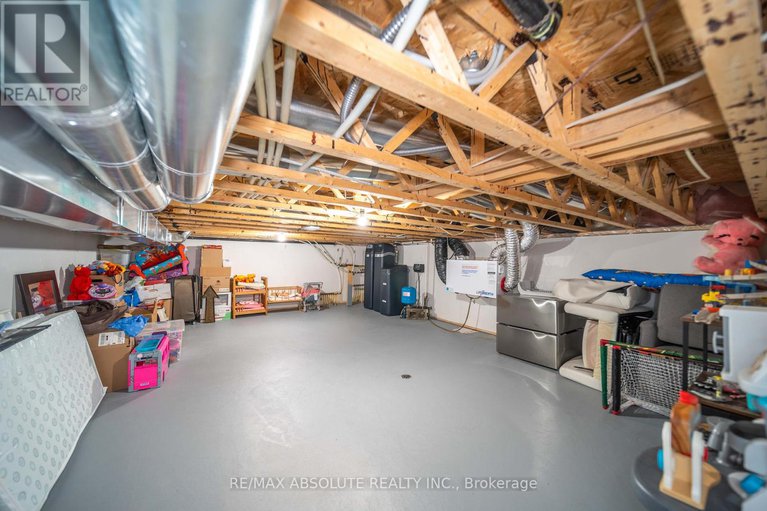 28781773/735-st-thomas-road/russell-twp/russell/ontario/K0A1W0_32