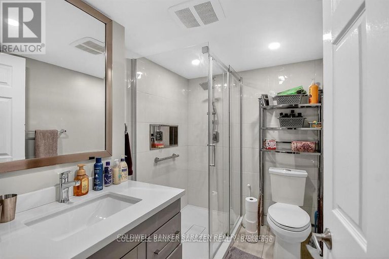 29360137/43-daventry-crescent/longfields/ottawa/ontario/K2J4N6_30