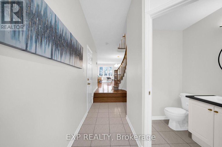 29260419/30-drysdale-street/beaverbrook/ottawa/ontario/K2K3L3_13