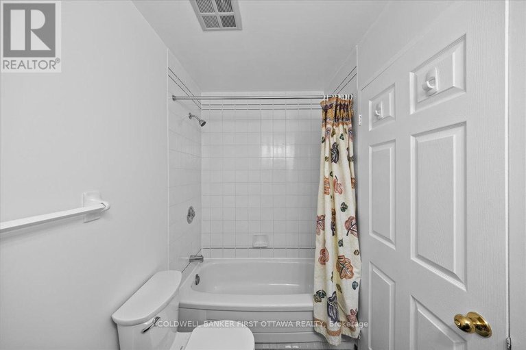 29430525/1403-215-parkdale-avenue/mechanicsville/ottawa/ontario/K1Y4T8_27